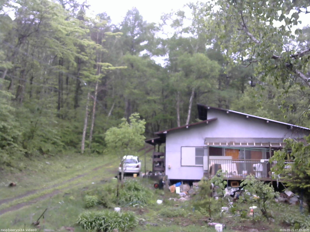長野県菅平高原 ゆたか山荘 西側(坂上) 2026/05/21 07:15