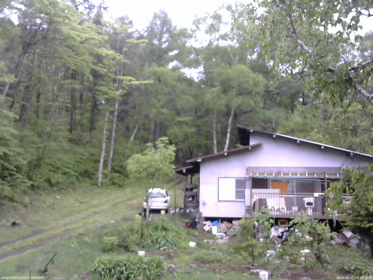 長野県菅平高原 ゆたか山荘 西側(坂上) 2026/05/21 09:45