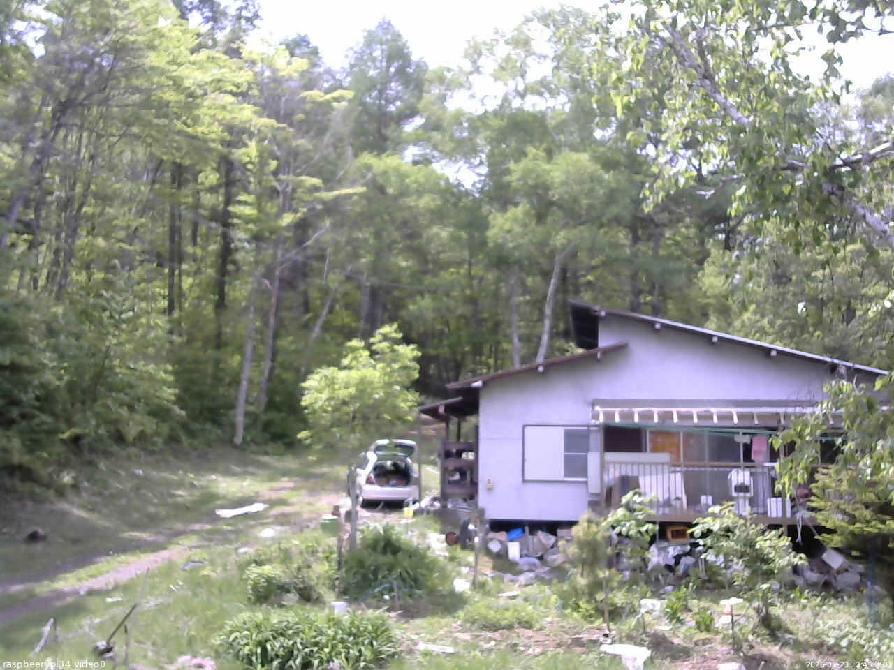 長野県菅平高原 ゆたか山荘 西側(坂上) 2026/05/23 12:45