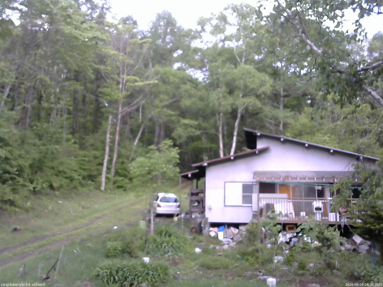 長野県菅平高原 ゆたか山荘 西側(坂上) 2026/05/24 06:30
