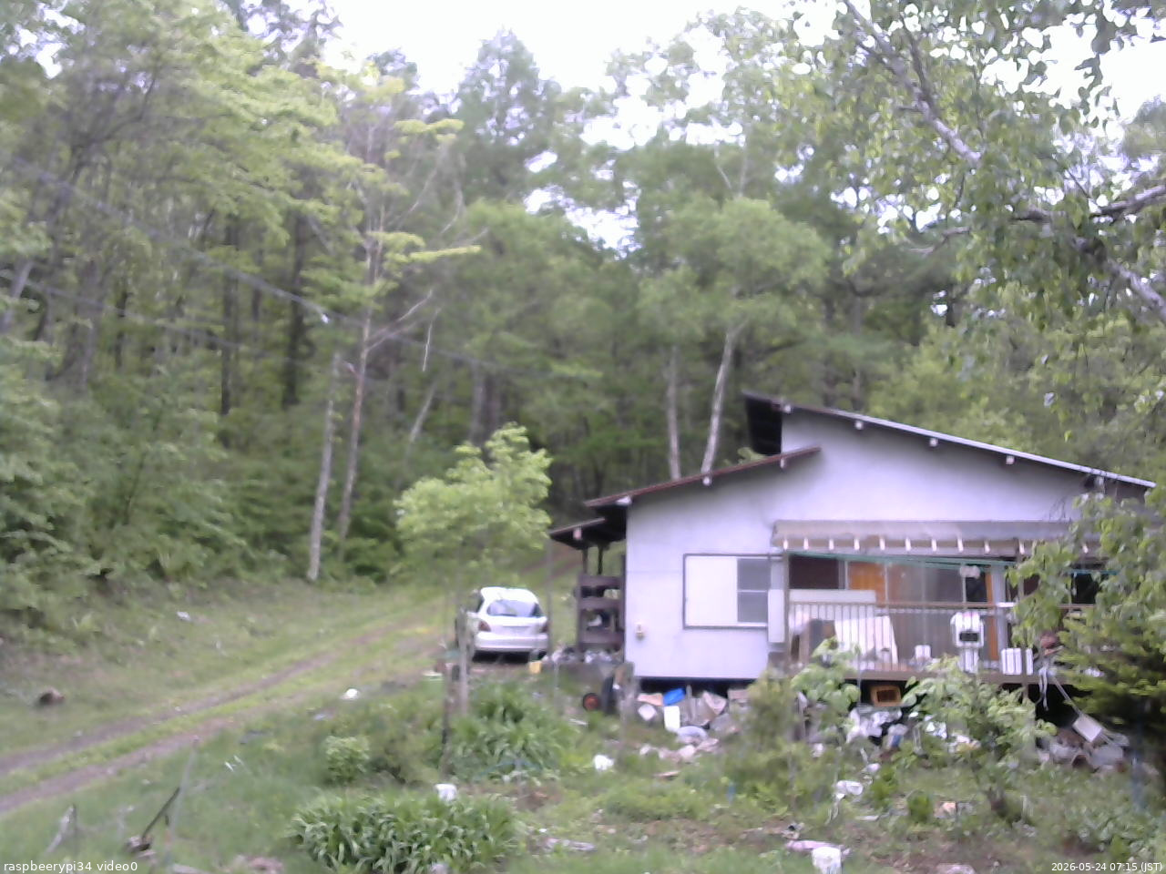 長野県菅平高原 ゆたか山荘 西側(坂上) 2026/05/24 07:15