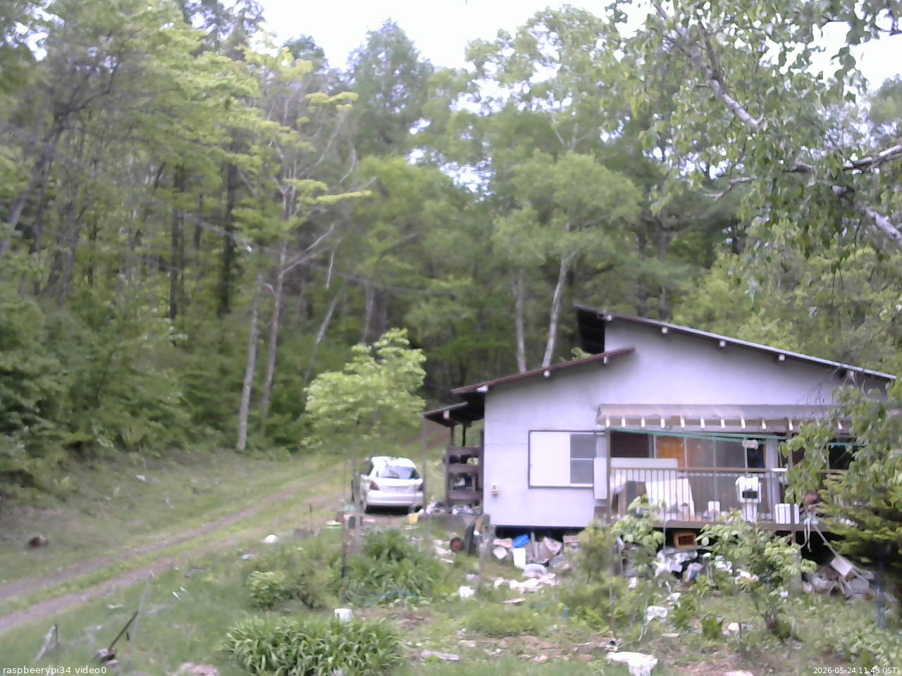長野県菅平高原 ゆたか山荘 西側(坂上) 2026/05/24 11:45