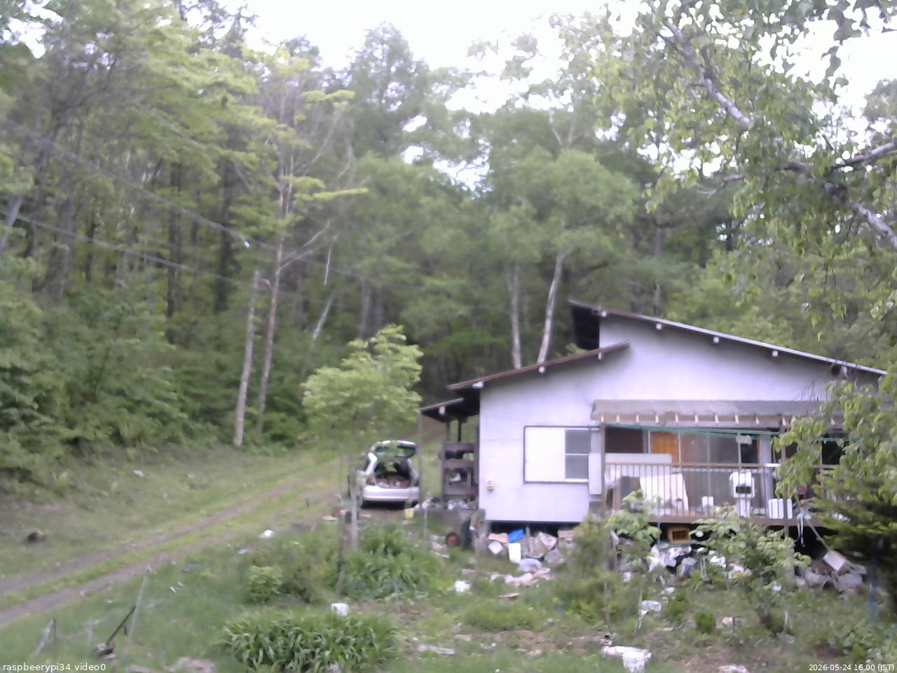 長野県菅平高原 ゆたか山荘 西側(坂上) 2026/05/24 16:00