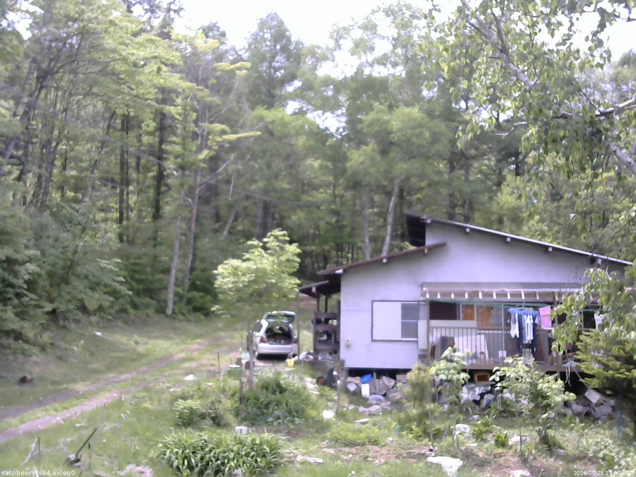 長野県菅平高原 ゆたか山荘 西側(坂上) 2026/05/25 13:00