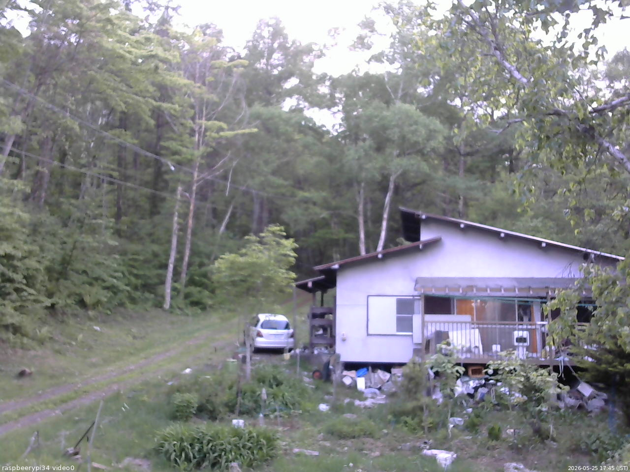 長野県菅平高原 ゆたか山荘 西側(坂上) 2026/05/25 17:45
