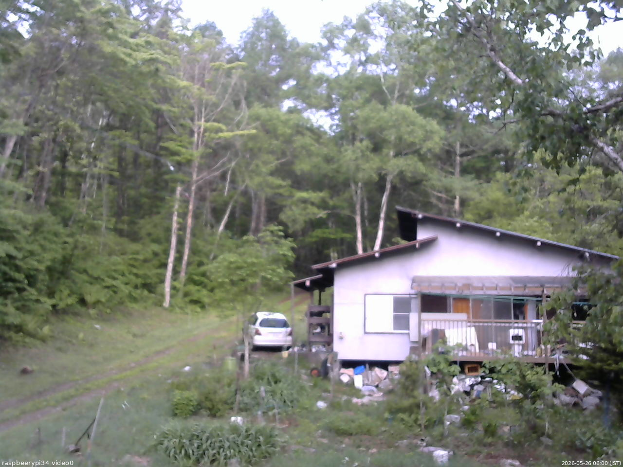 長野県菅平高原 ゆたか山荘 西側(坂上) 2026/05/26 06:00