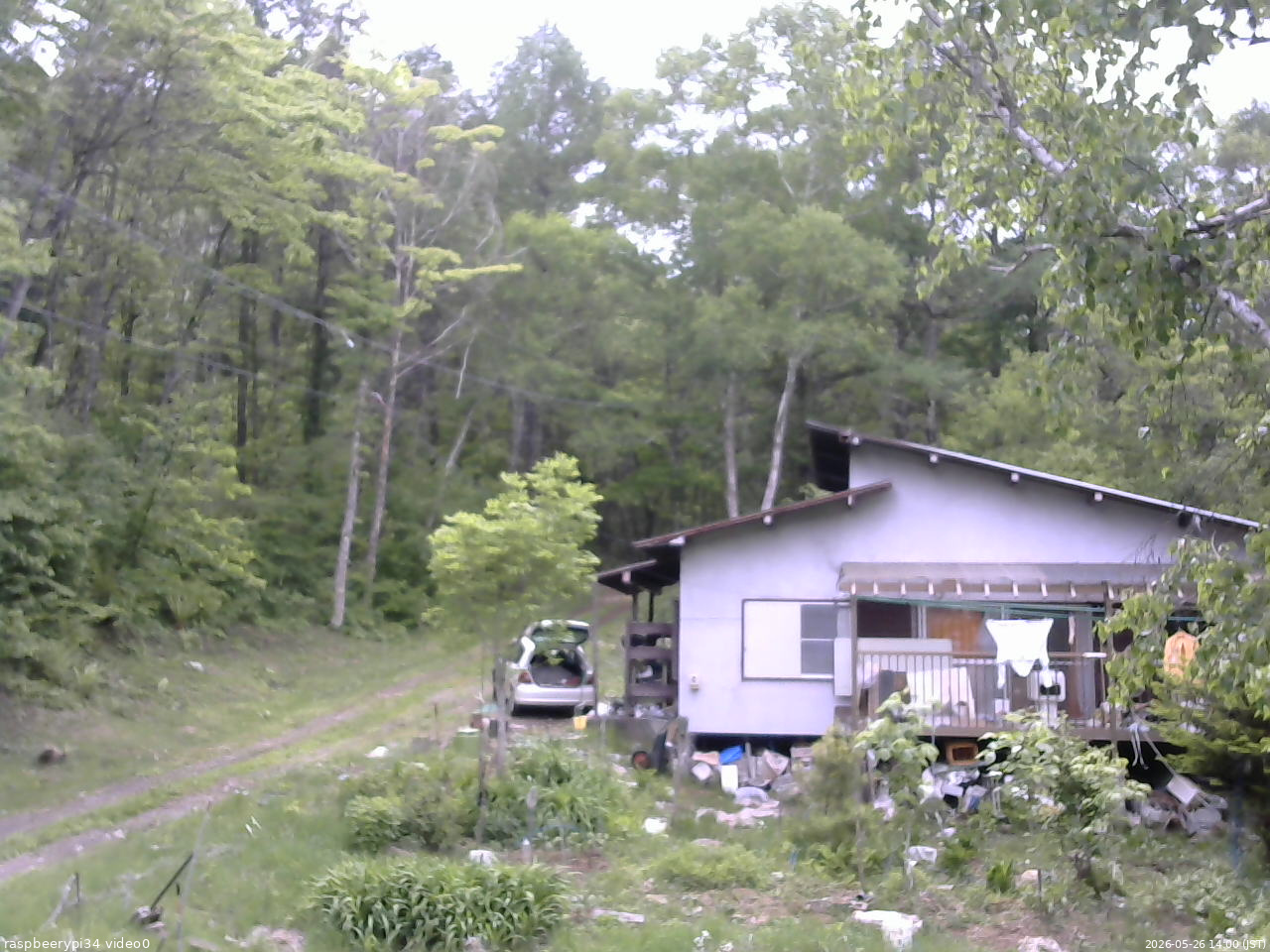 長野県菅平高原 ゆたか山荘 西側(坂上) 2026/05/26 14:00
