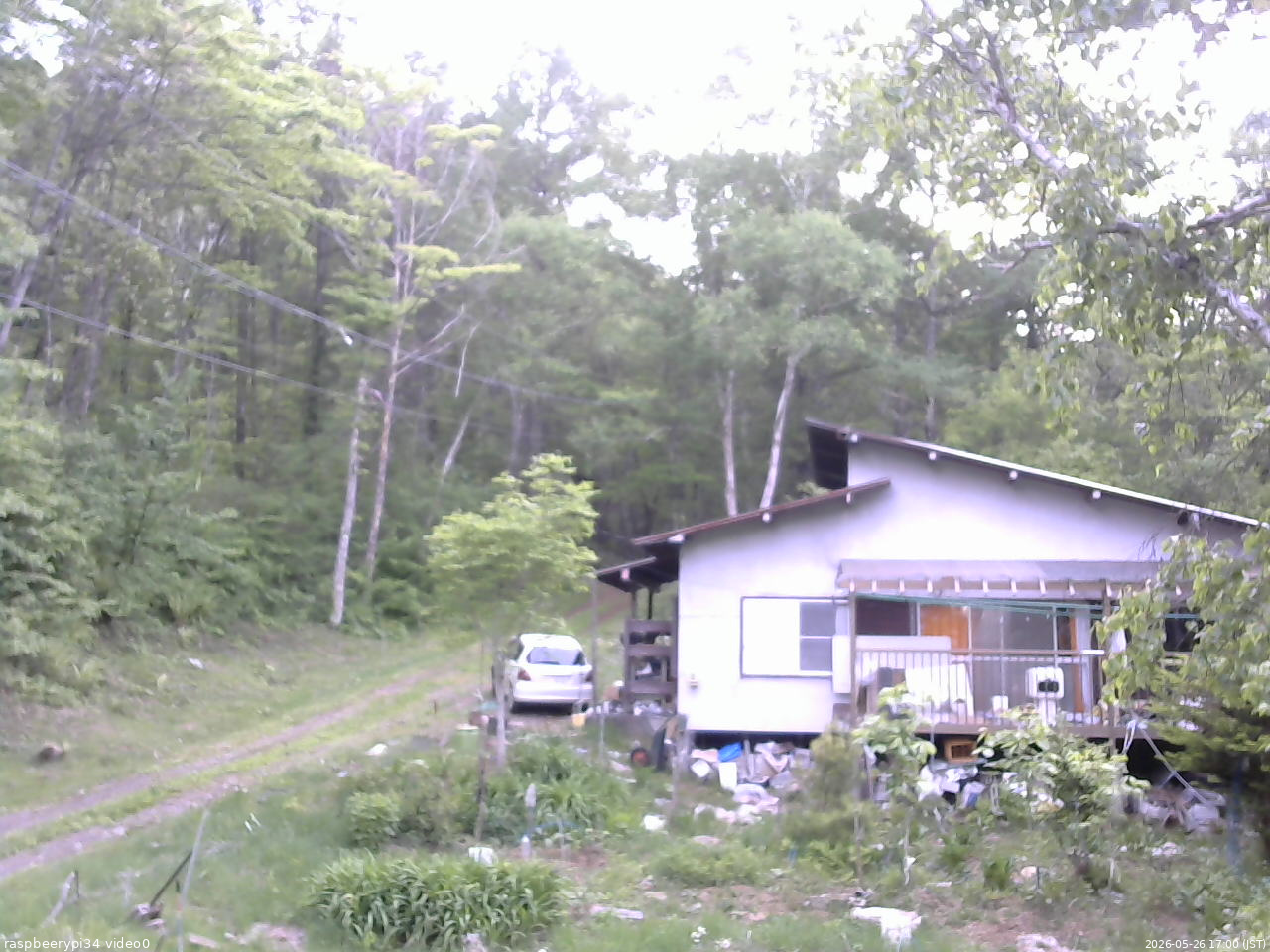 長野県菅平高原 ゆたか山荘 西側(坂上) 2026/05/26 17:00