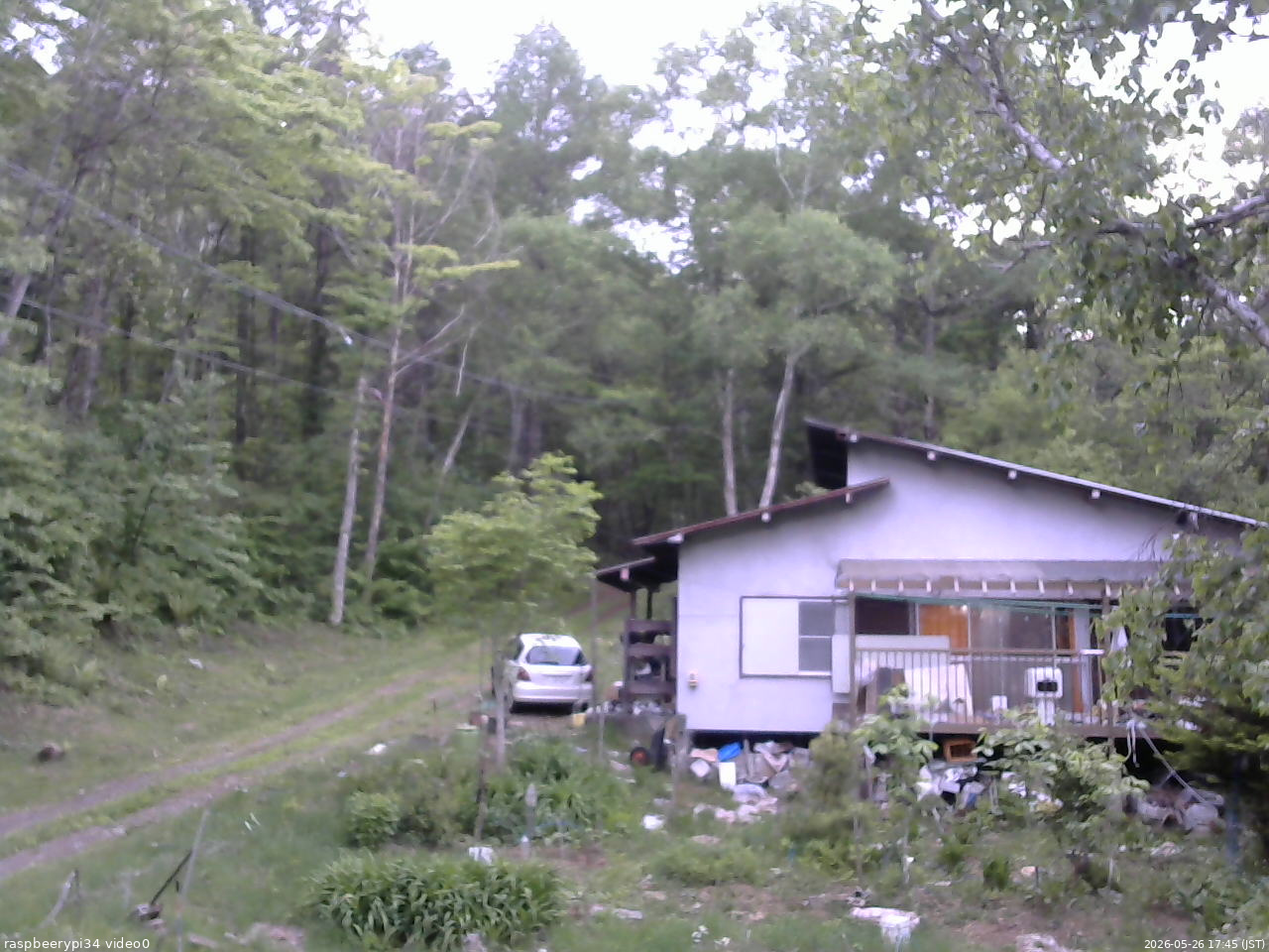 長野県菅平高原 ゆたか山荘 西側(坂上) 2026/05/26 17:45