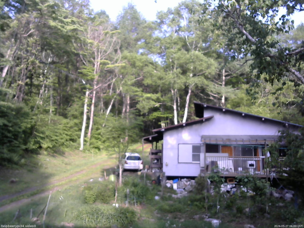 長野県菅平高原 ゆたか山荘 西側(坂上) 2026/05/27 06:00