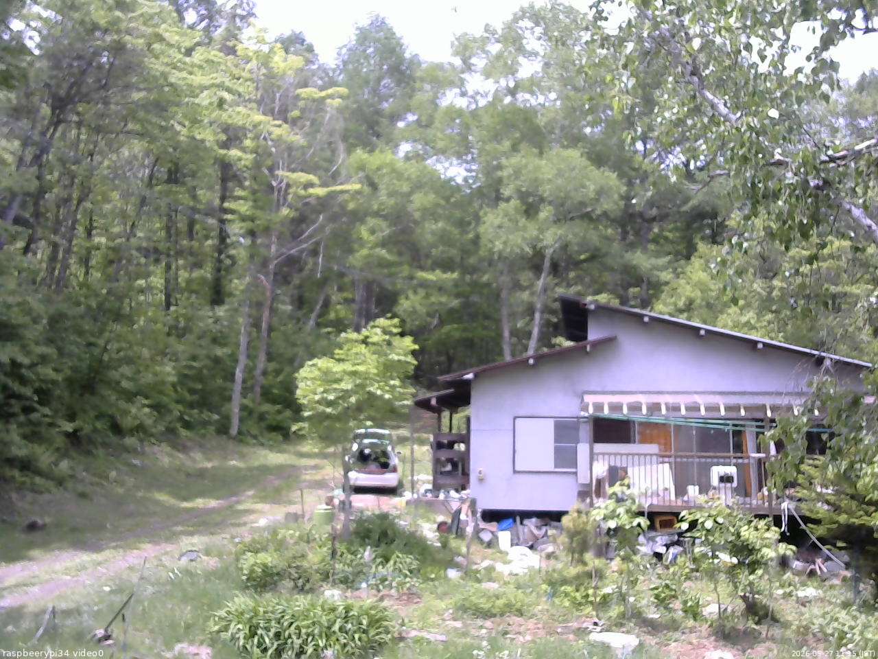 長野県菅平高原 ゆたか山荘 西側(坂上) 2026/05/27 11:15