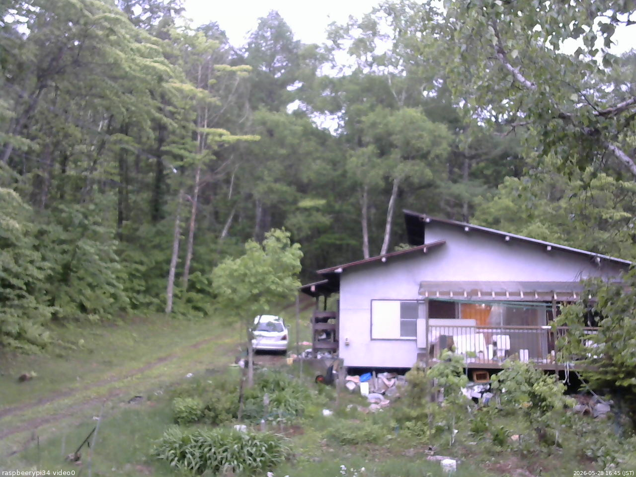 長野県菅平高原 ゆたか山荘 西側(坂上) 2026/05/28 16:45