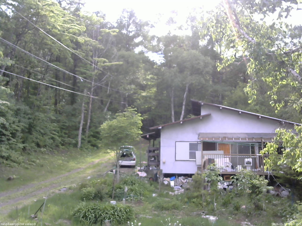 長野県菅平高原 ゆたか山荘 西側(坂上) 2026/05/31 16:00