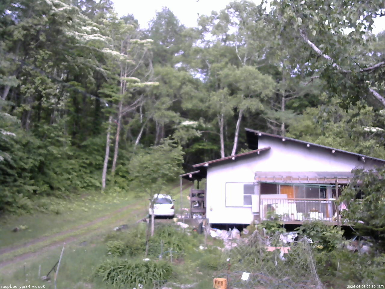 長野県菅平高原 ゆたか山荘 西側(坂上) 2026/06/06 07:30