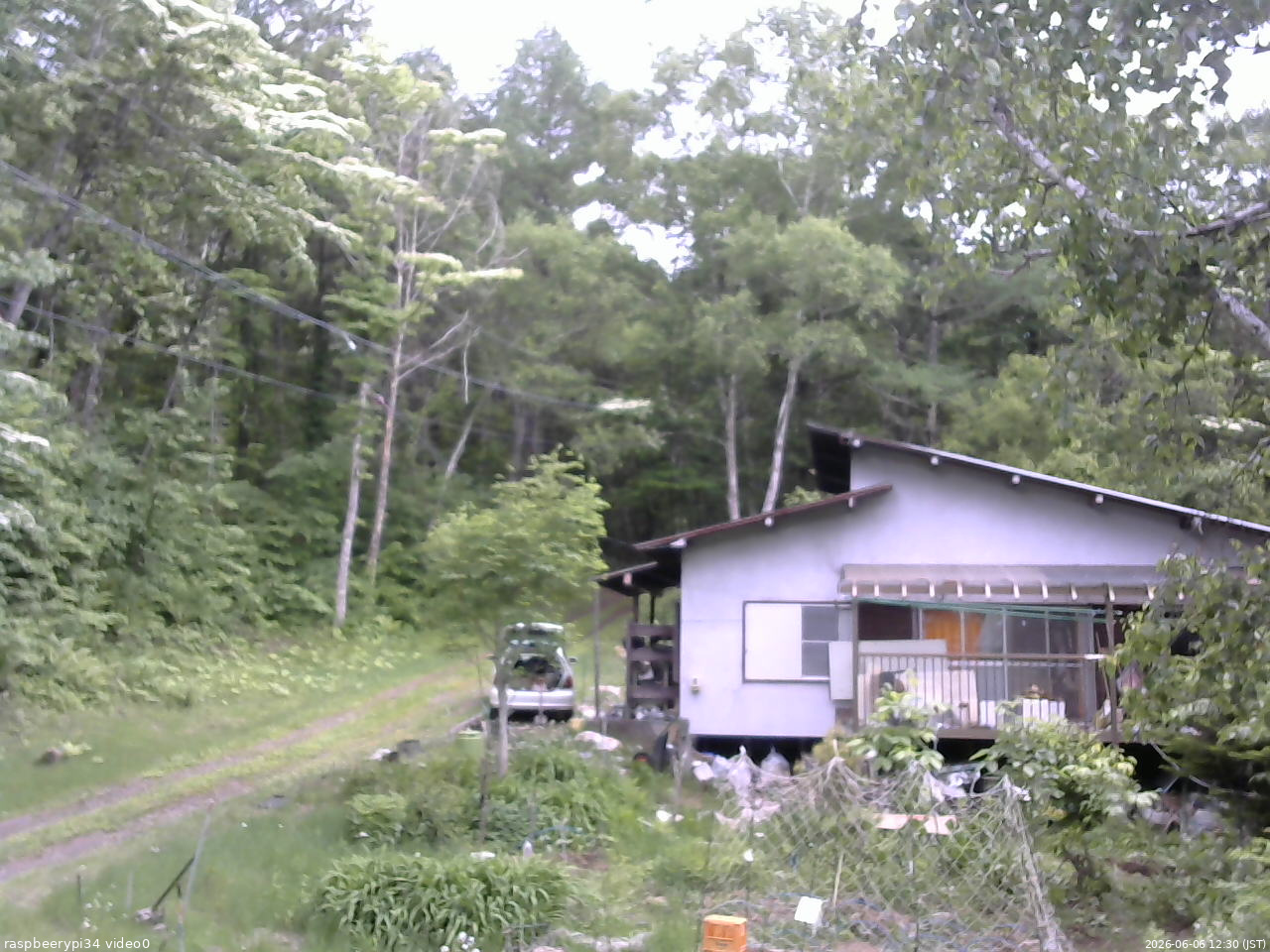 長野県菅平高原 ゆたか山荘 西側(坂上) 2026/06/06 12:30