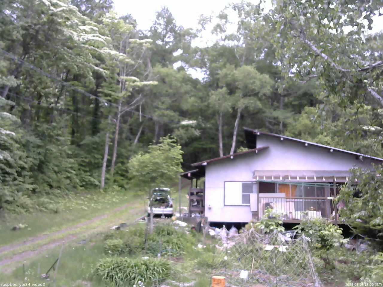 長野県菅平高原 ゆたか山荘 西側(坂上) 2026/06/06 13:00