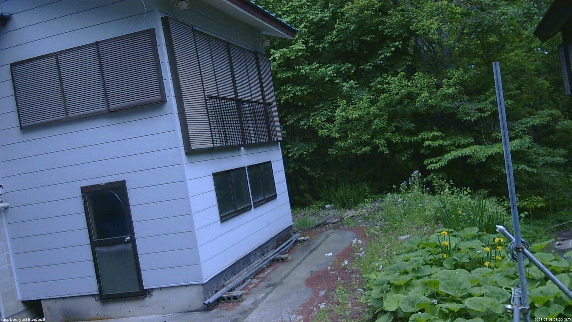 長野県菅平高原 ゆたか山荘 坂下 2026/06/06 05:00