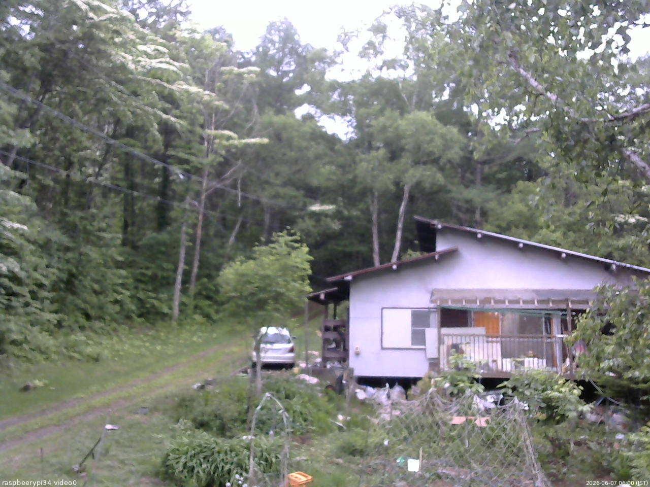 長野県菅平高原 ゆたか山荘 西側(坂上) 2026/06/07 06:00
