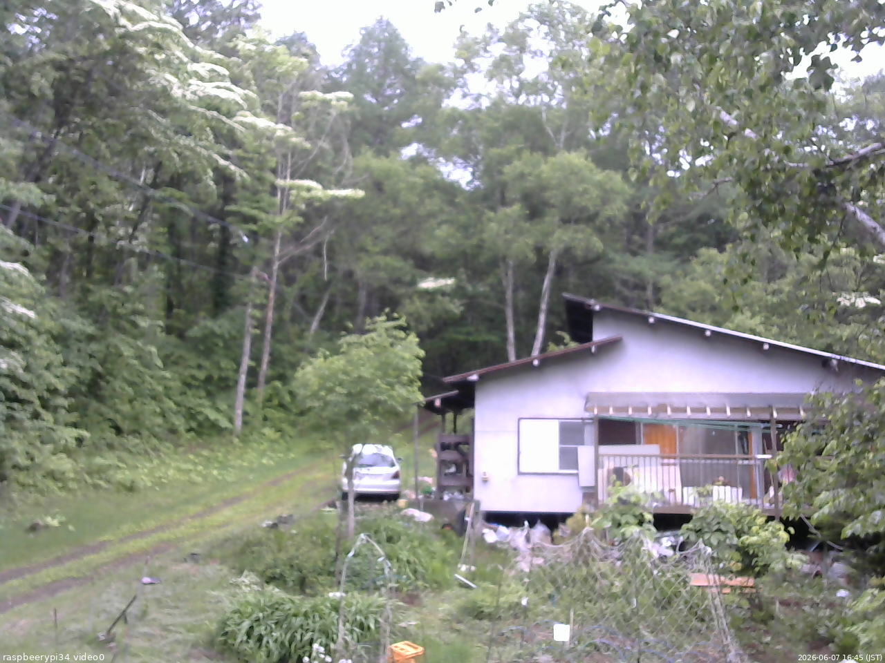 長野県菅平高原 ゆたか山荘 西側(坂上) 2026/06/07 16:45