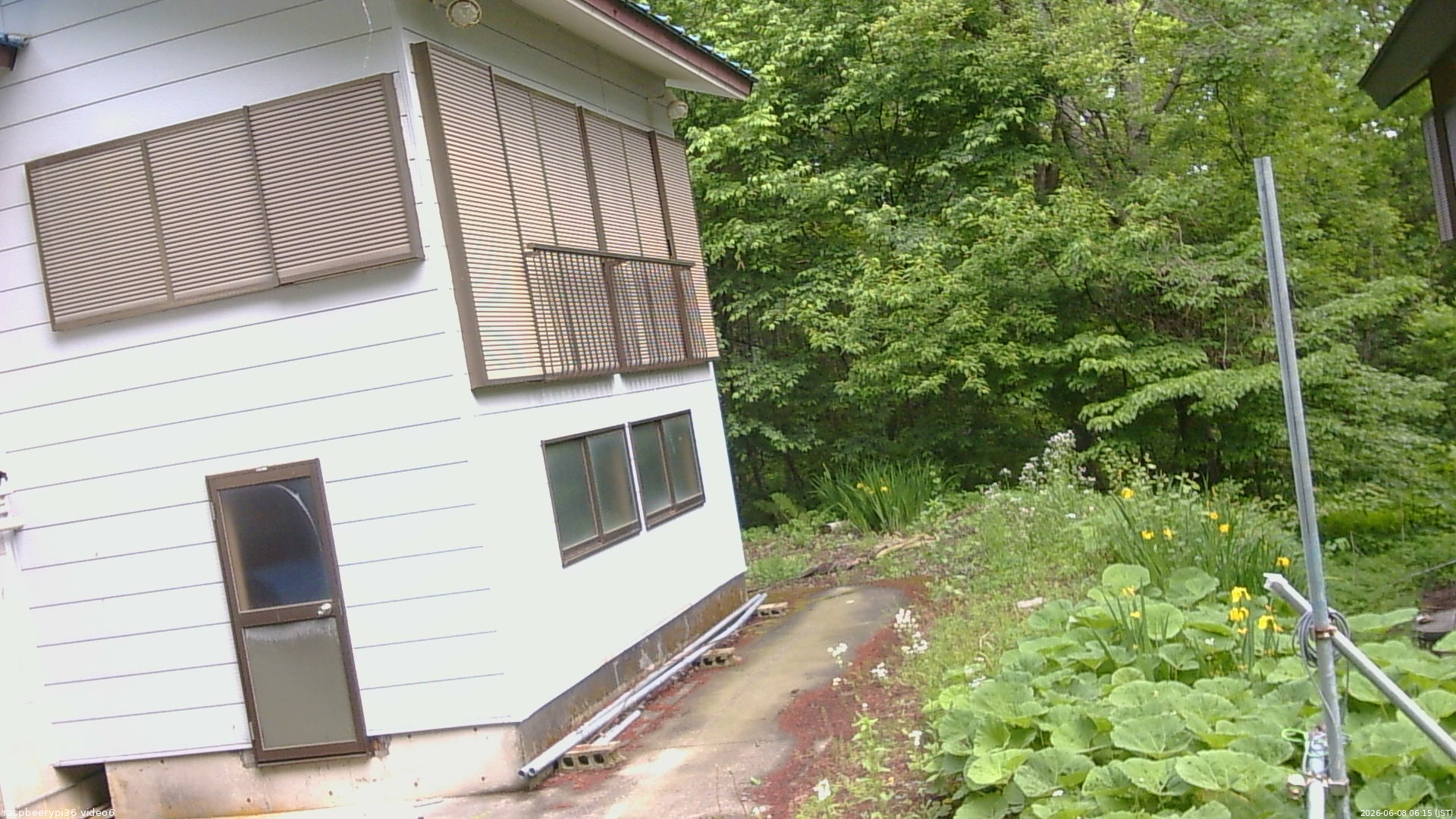 長野県菅平高原 ゆたか山荘 坂下 2026/06/08 06:15