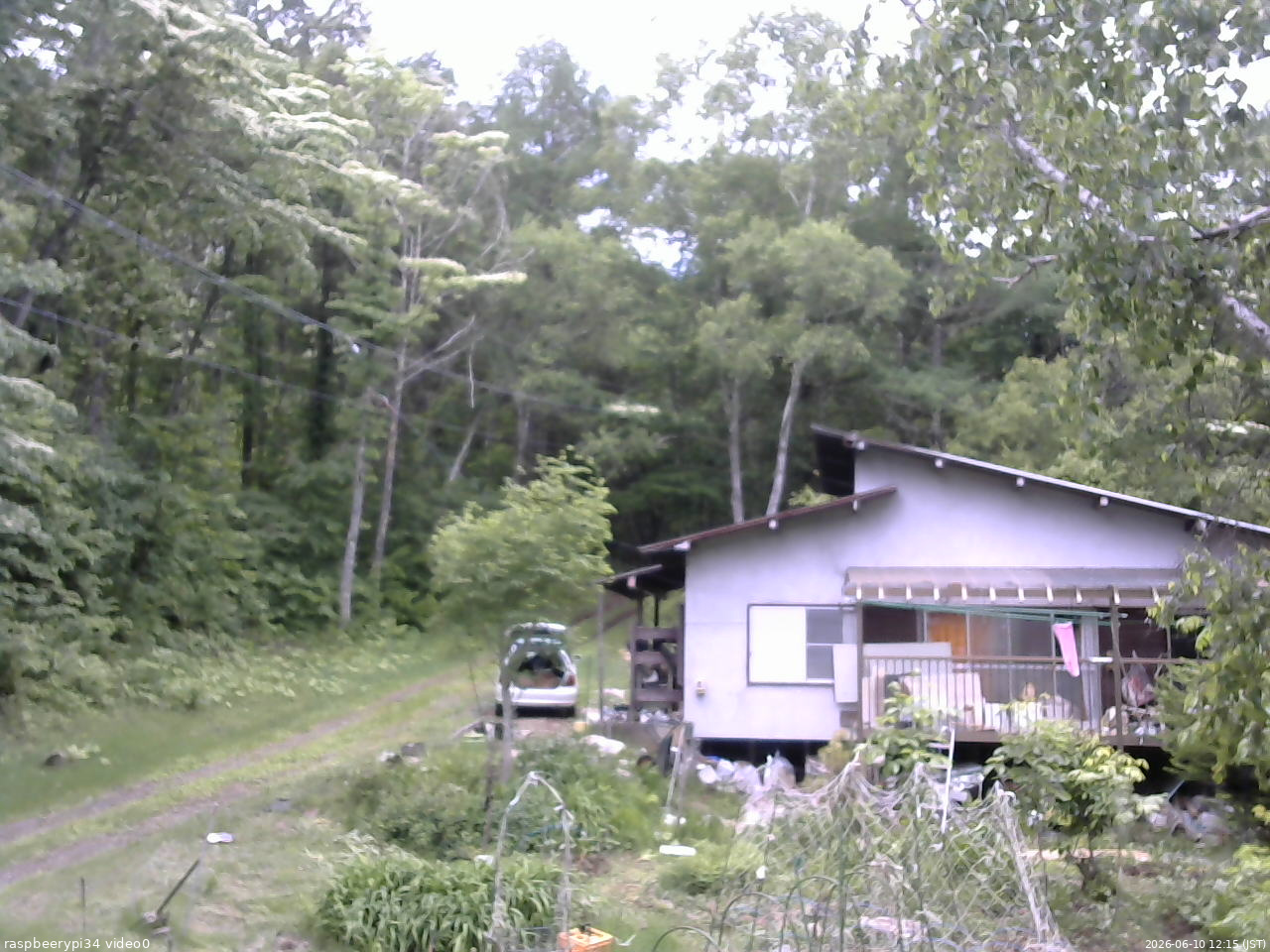 長野県菅平高原 ゆたか山荘 西側(坂上) 2026/06/10 12:15