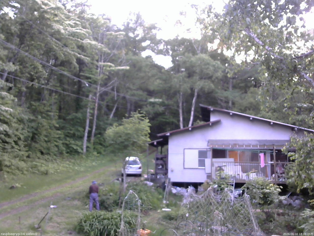 長野県菅平高原 ゆたか山荘 西側(坂上) 2026/06/10 18:00