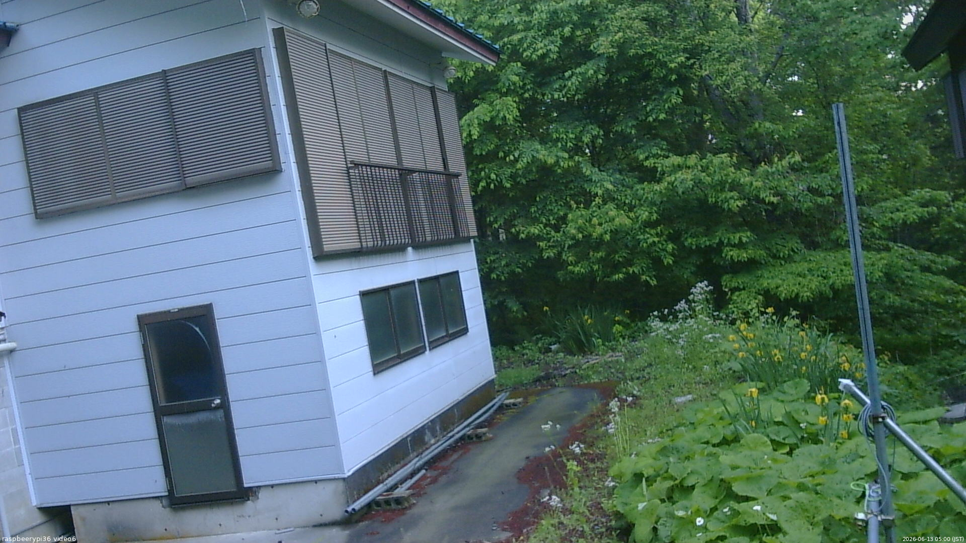 長野県菅平高原 ゆたか山荘 坂下 2026/06/13 05:00