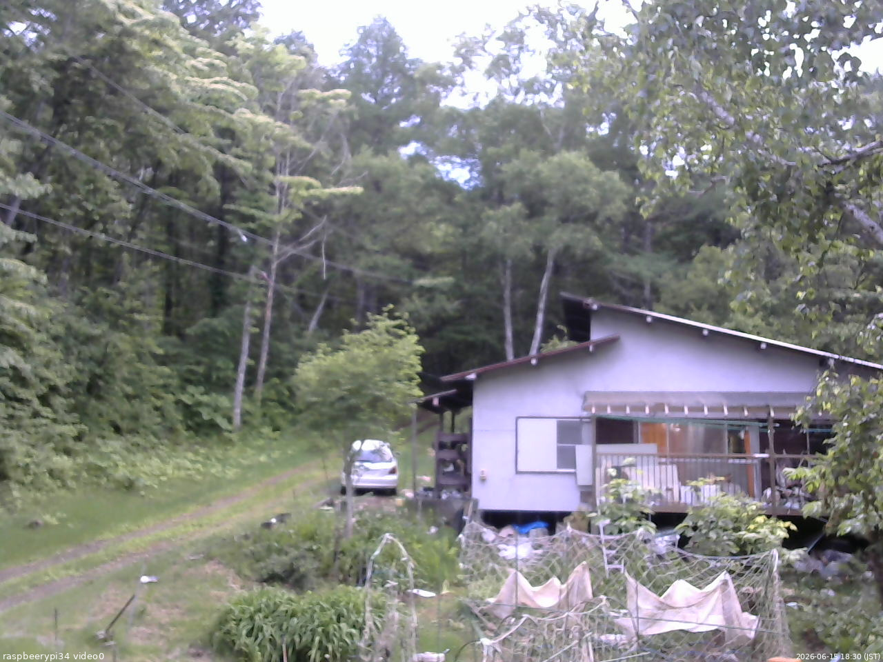 長野県菅平高原 ゆたか山荘 西側(坂上) 2026/06/15 18:30