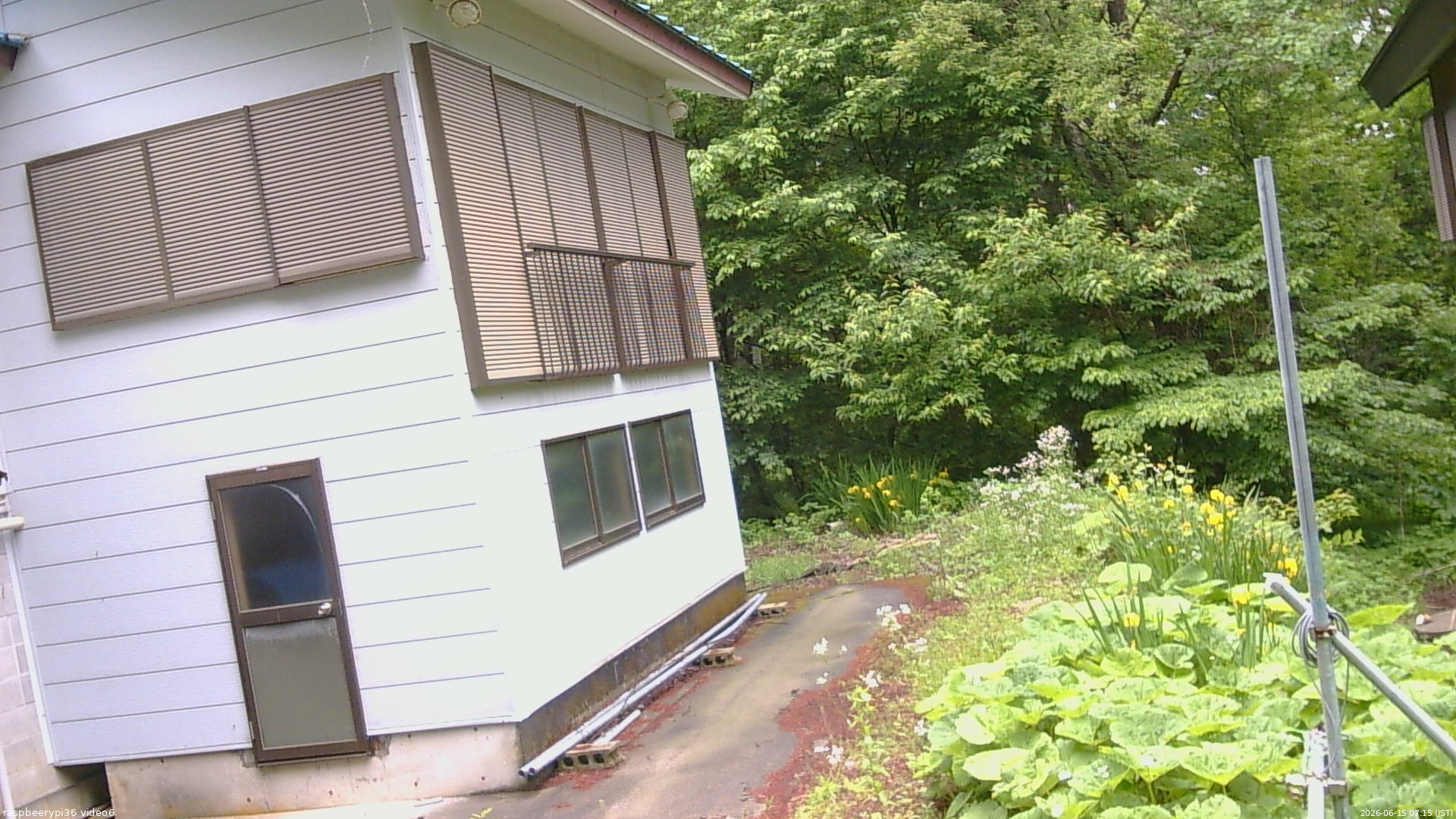 長野県菅平高原 ゆたか山荘 坂下 2026/06/15 07:15