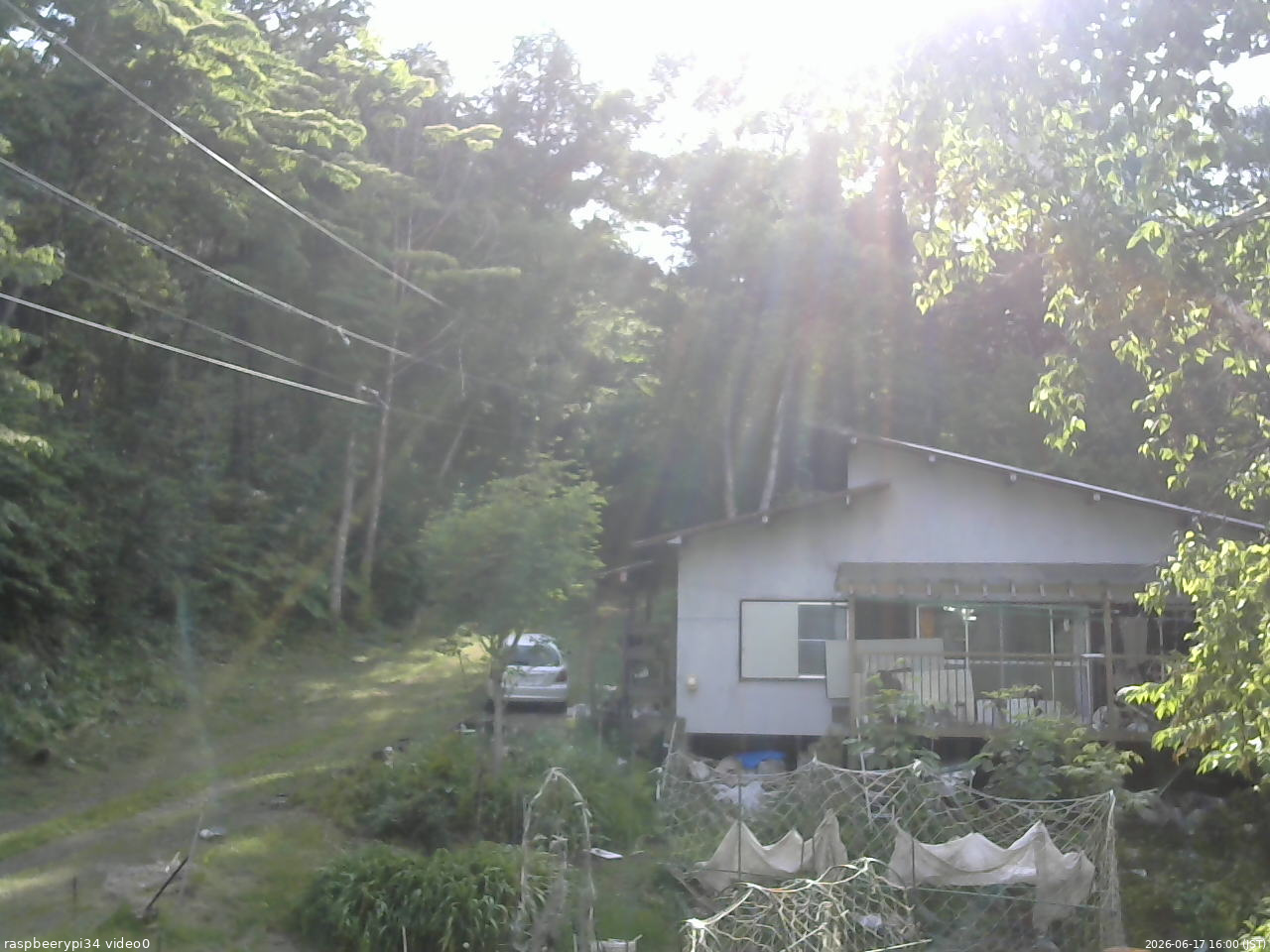 長野県菅平高原 ゆたか山荘 西側(坂上) 2026/06/17 16:00
