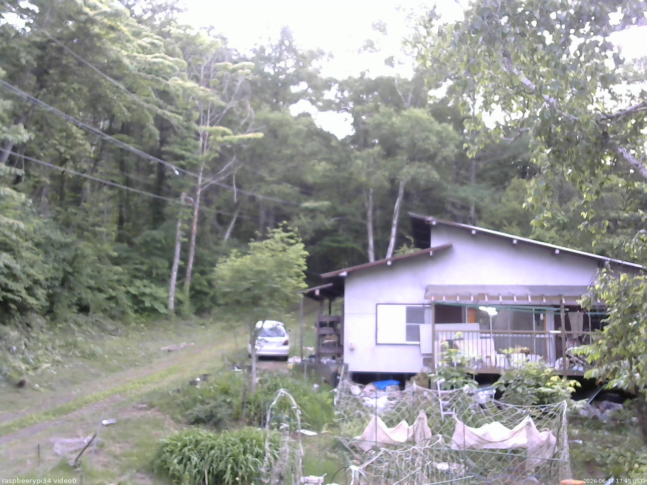 長野県菅平高原 ゆたか山荘 西側(坂上) 2026/06/17 17:45