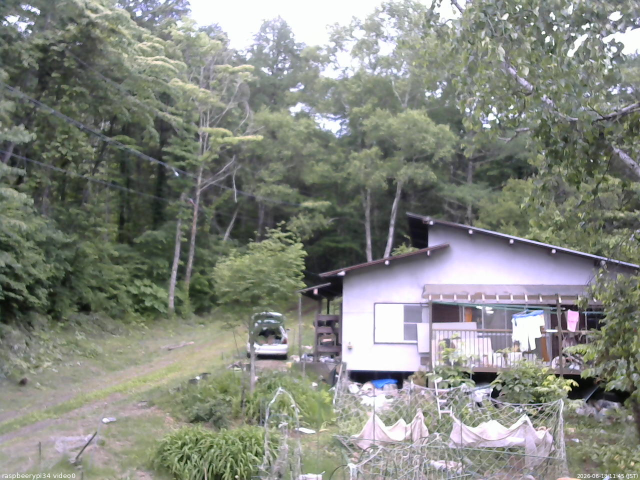 長野県菅平高原 ゆたか山荘 西側(坂上) 2026/06/18 11:45