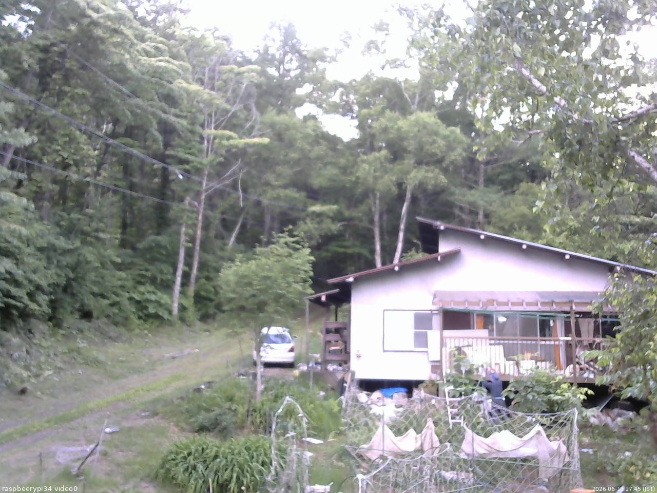 長野県菅平高原 ゆたか山荘 西側(坂上) 2026/06/18 17:45