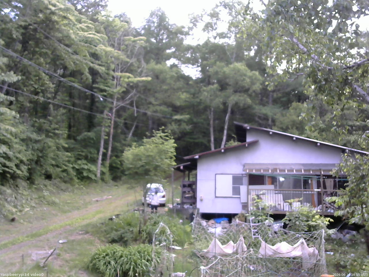 長野県菅平高原 ゆたか山荘 西側(坂上) 2026/06/18 18:15