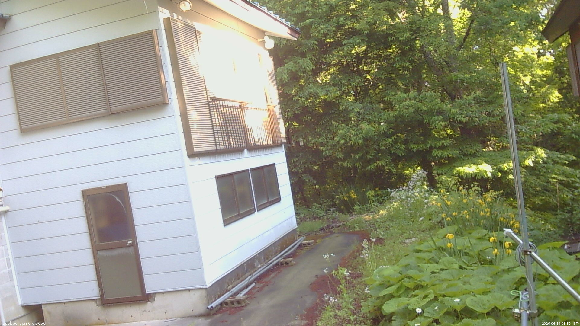 長野県菅平高原 ゆたか山荘 坂下 2026/06/19 06:30