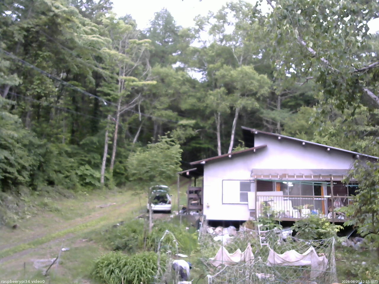 長野県菅平高原 ゆたか山荘 西側(坂上) 2026/06/20 12:15