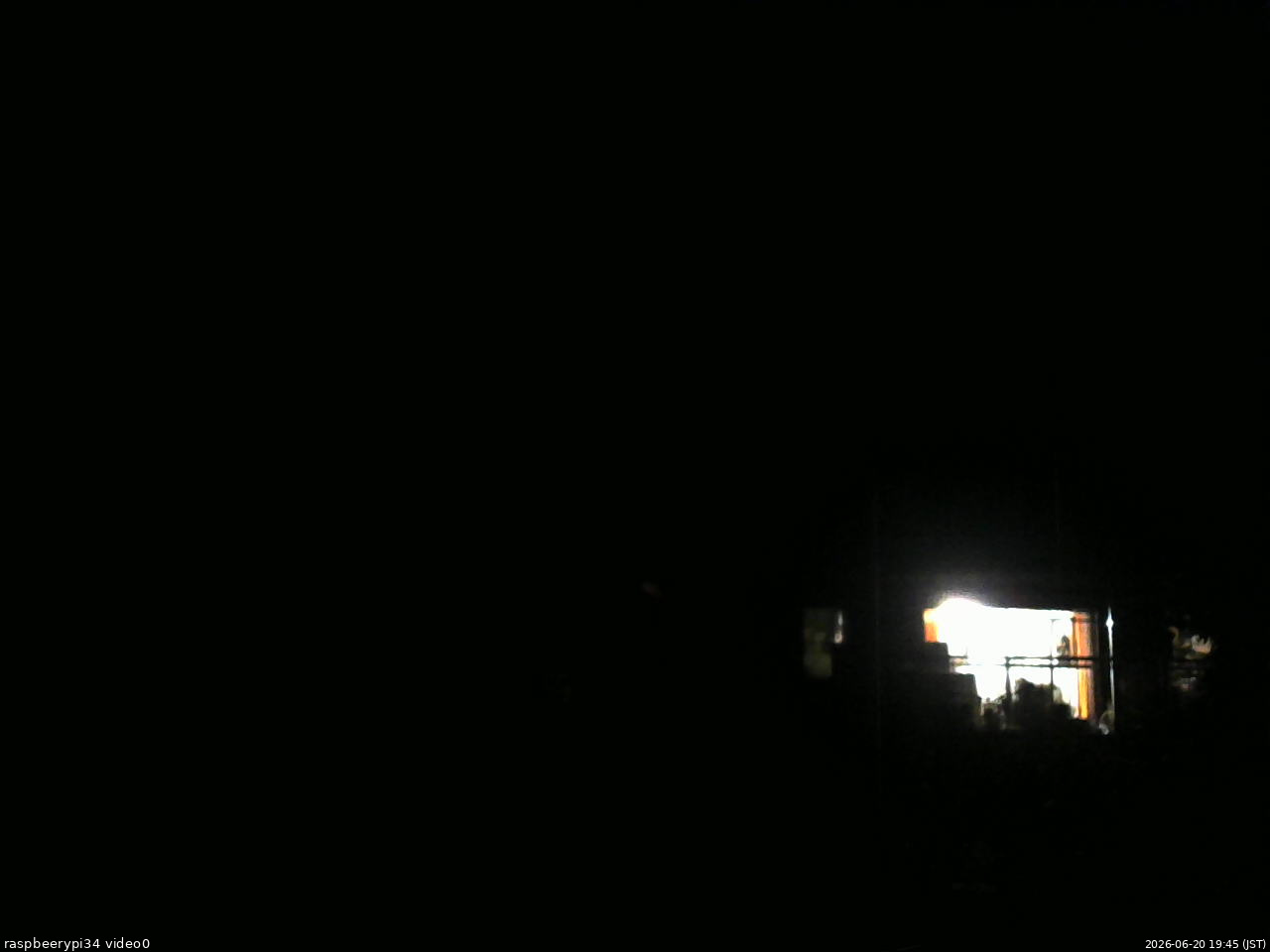 長野県菅平高原 ゆたか山荘 西側(坂上) 2026/06/20 19:45