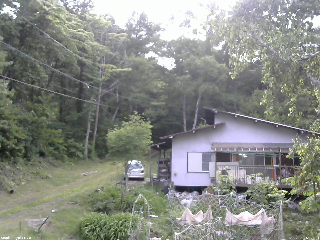 長野県菅平高原 ゆたか山荘 西側(坂上) 2026/06/21 16:00