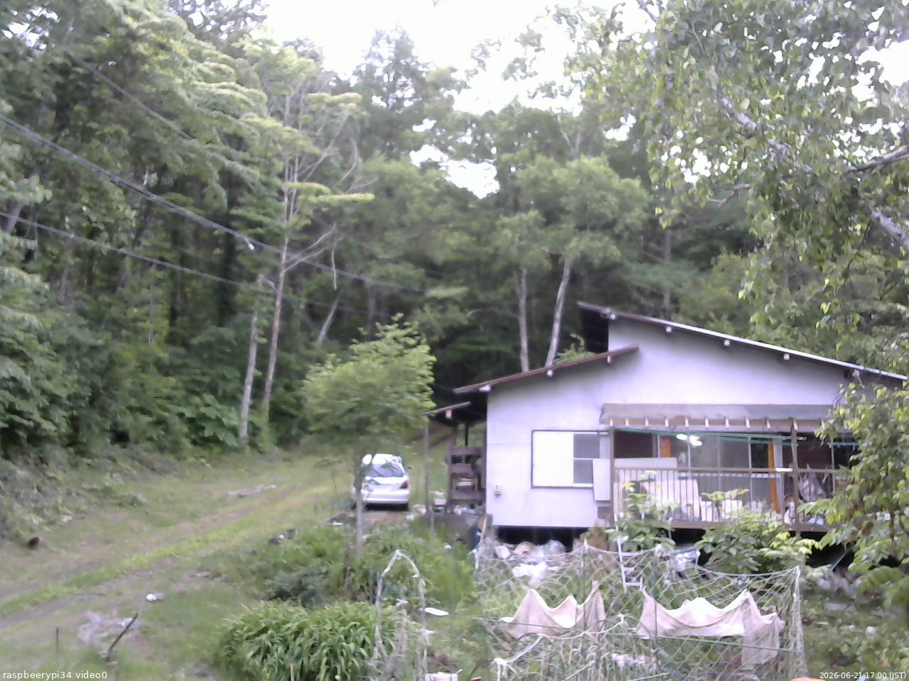 長野県菅平高原 ゆたか山荘 西側(坂上) 2026/06/21 17:00