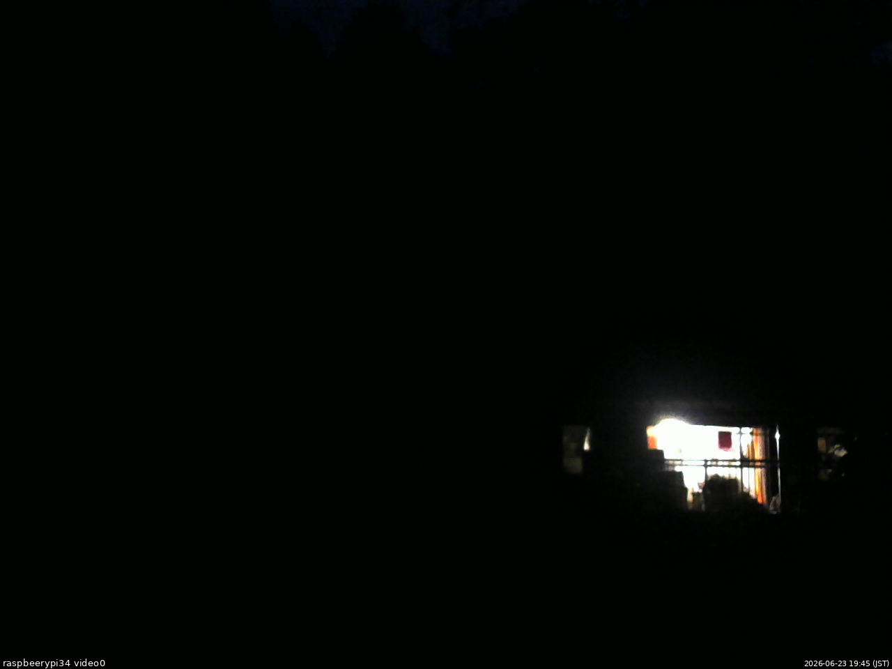 長野県菅平高原 ゆたか山荘 西側(坂上) 2026/06/23 19:45