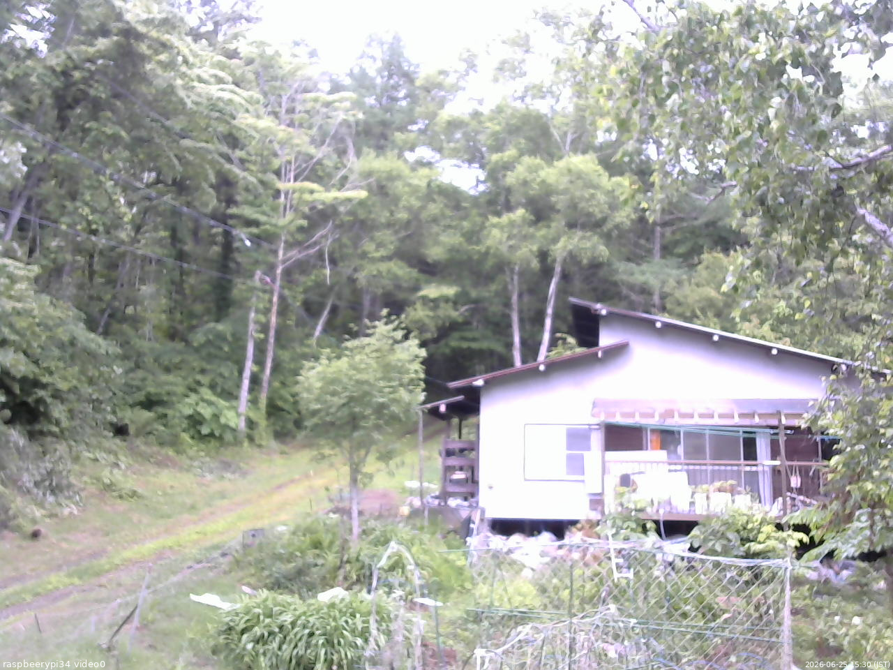 長野県菅平高原 ゆたか山荘 西側(坂上) 2026/06/25 15:30