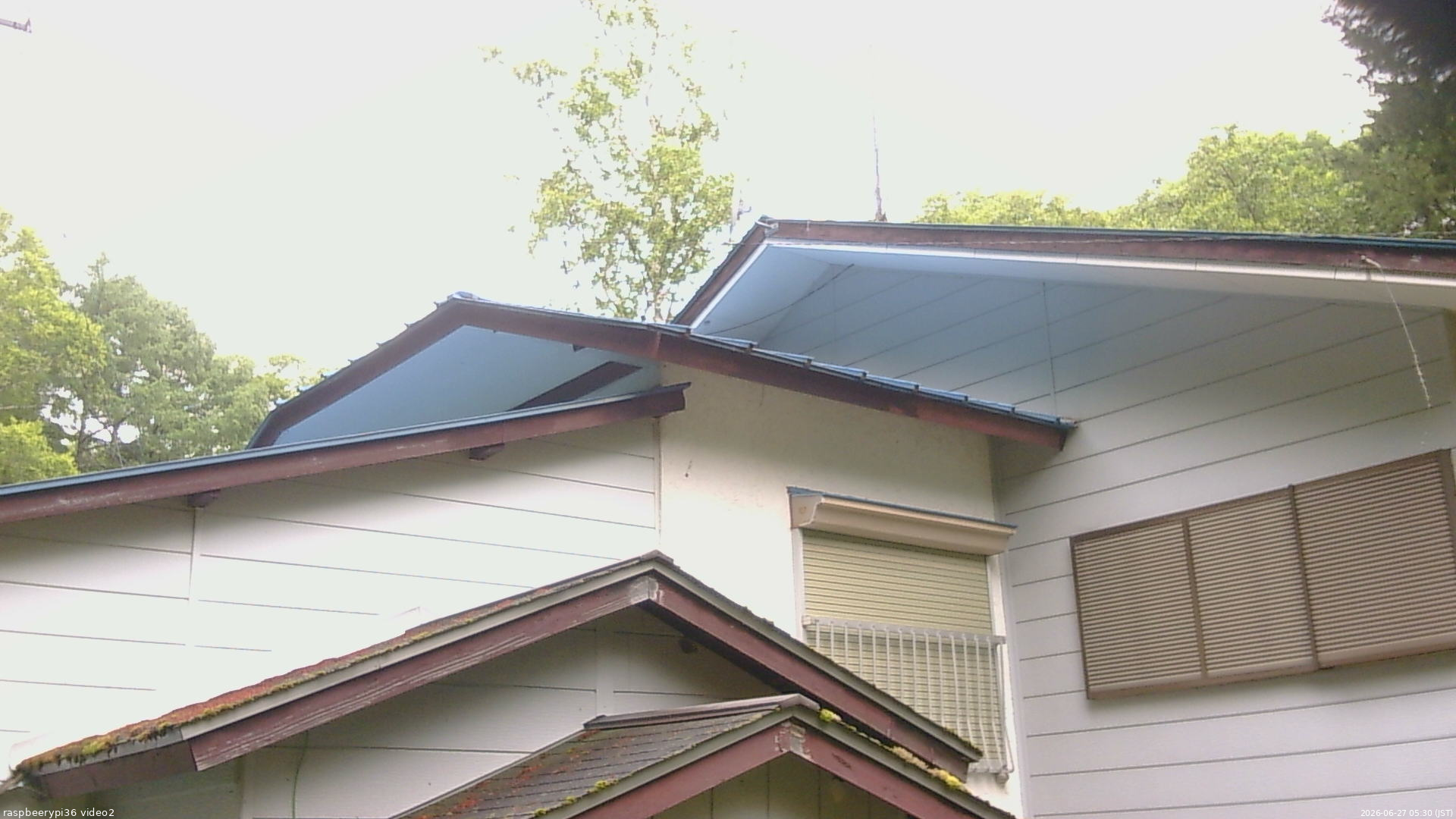 長野県菅平高原 ゆたか山荘 駐車場奥 2026/06/27 05:30