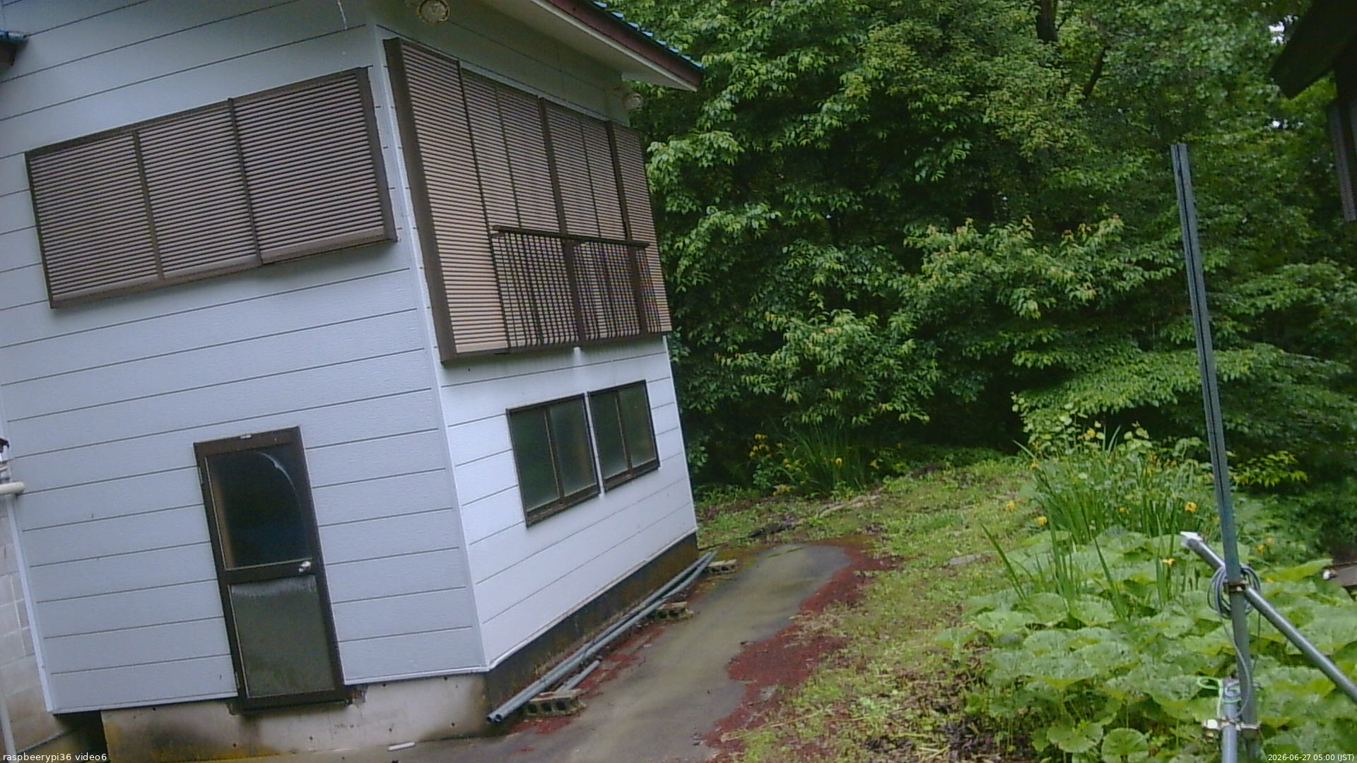 長野県菅平高原 ゆたか山荘 坂下 2026/06/27 05:00