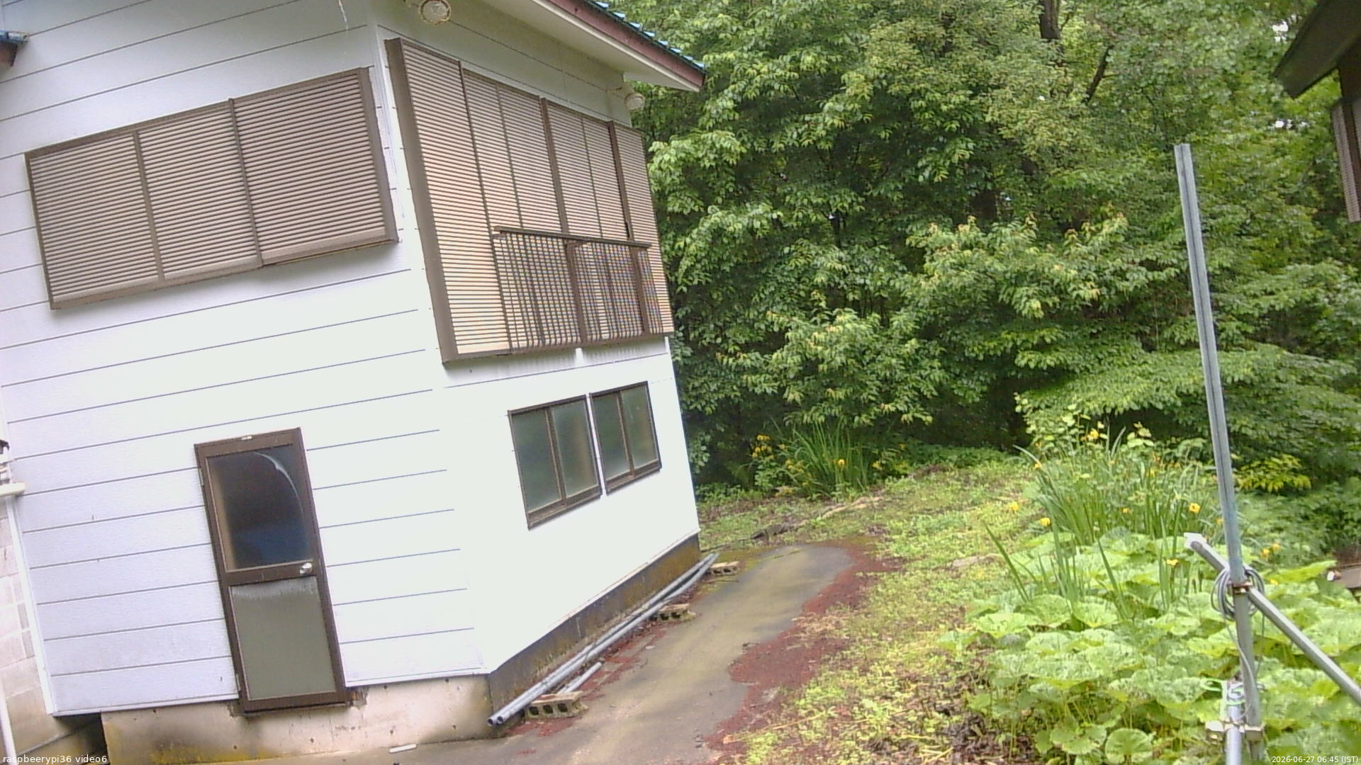 長野県菅平高原 ゆたか山荘 坂下 2026/06/27 06:45