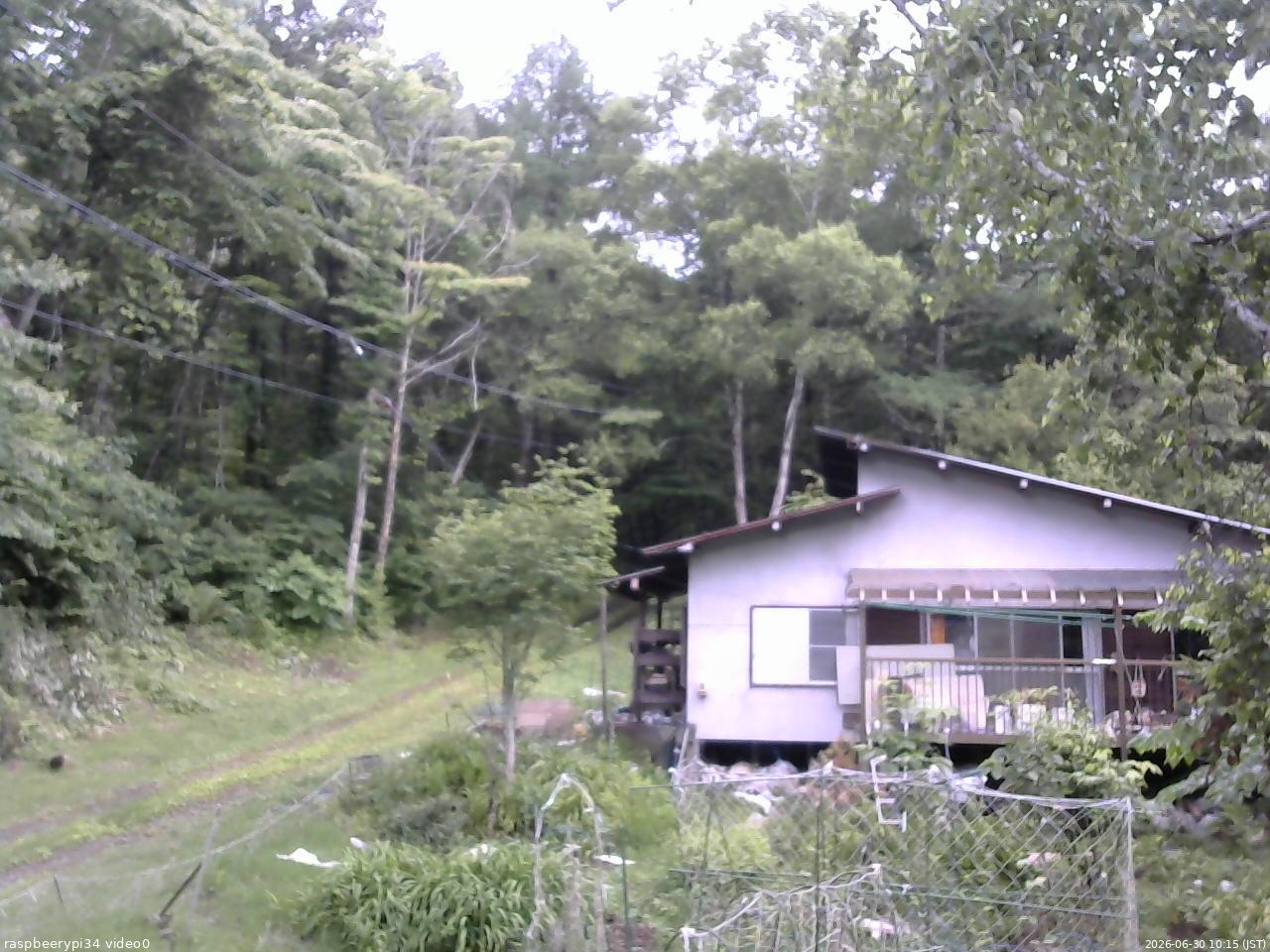 長野県菅平高原 ゆたか山荘 西側(坂上) 2026/06/30 10:15
