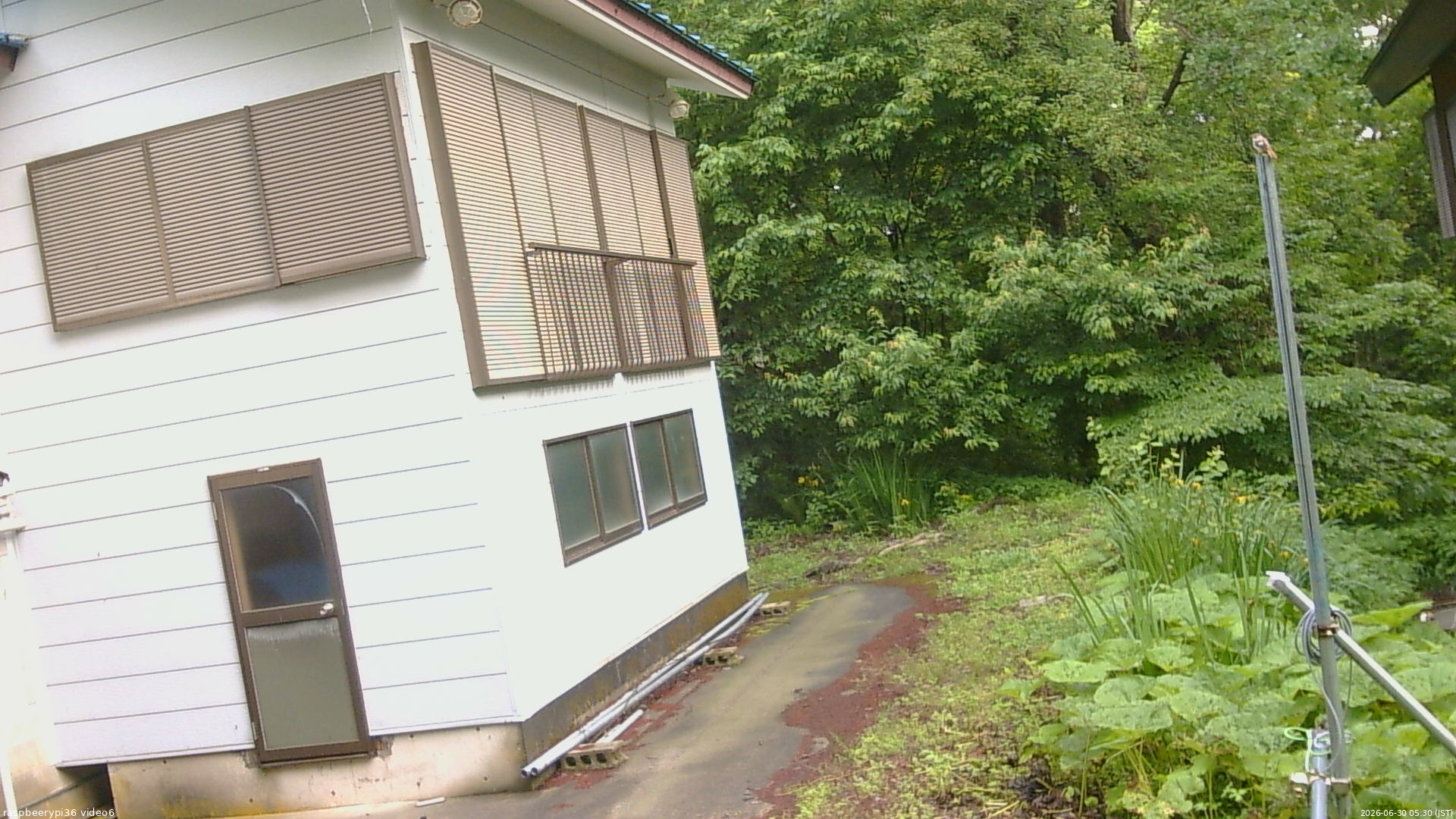 長野県菅平高原 ゆたか山荘 坂下 2026/06/30 05:30