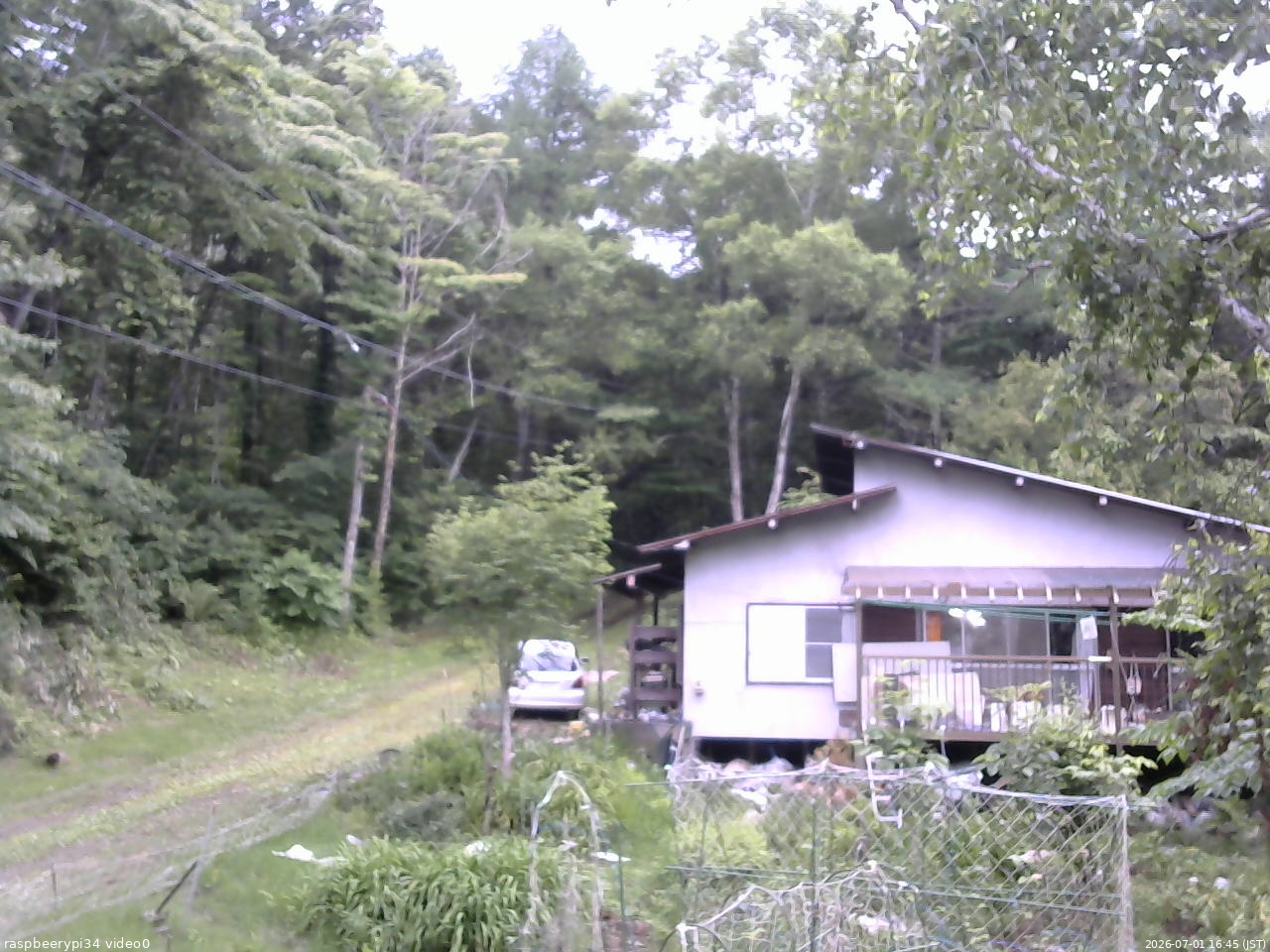 長野県菅平高原 ゆたか山荘 西側(坂上) 2026/07/01 16:45