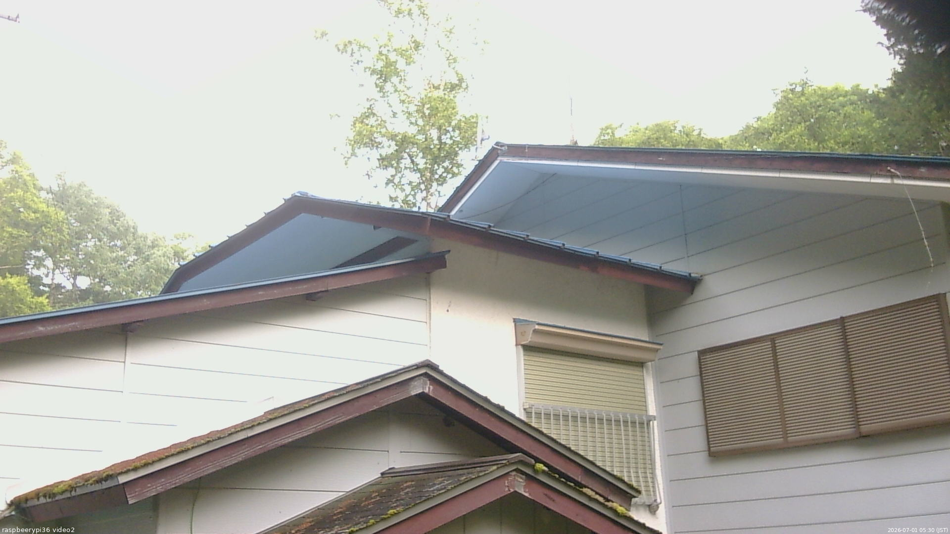 長野県菅平高原 ゆたか山荘 駐車場奥 2026/07/01 05:30