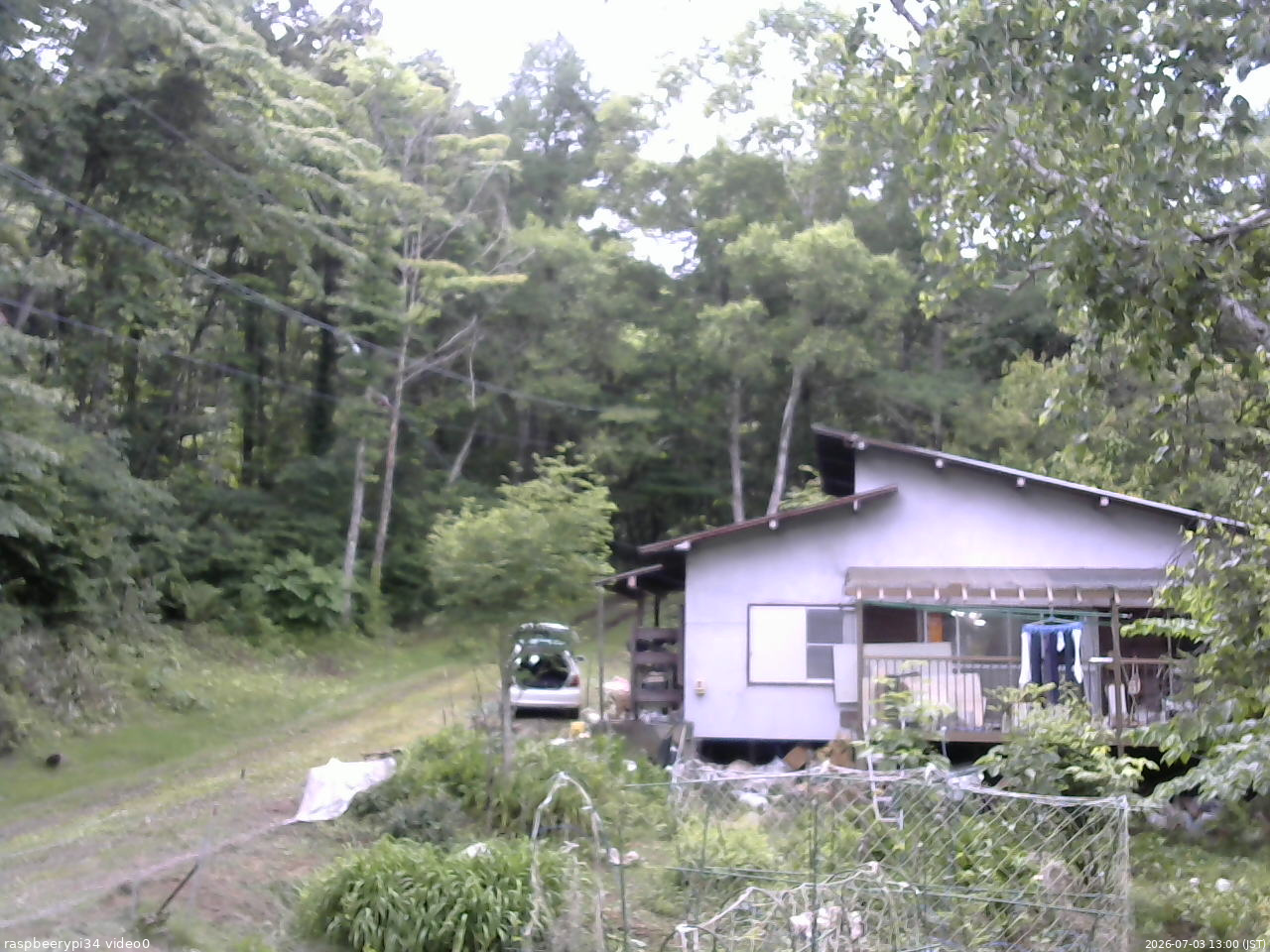長野県菅平高原 ゆたか山荘 西側(坂上) 2026/07/03 13:00