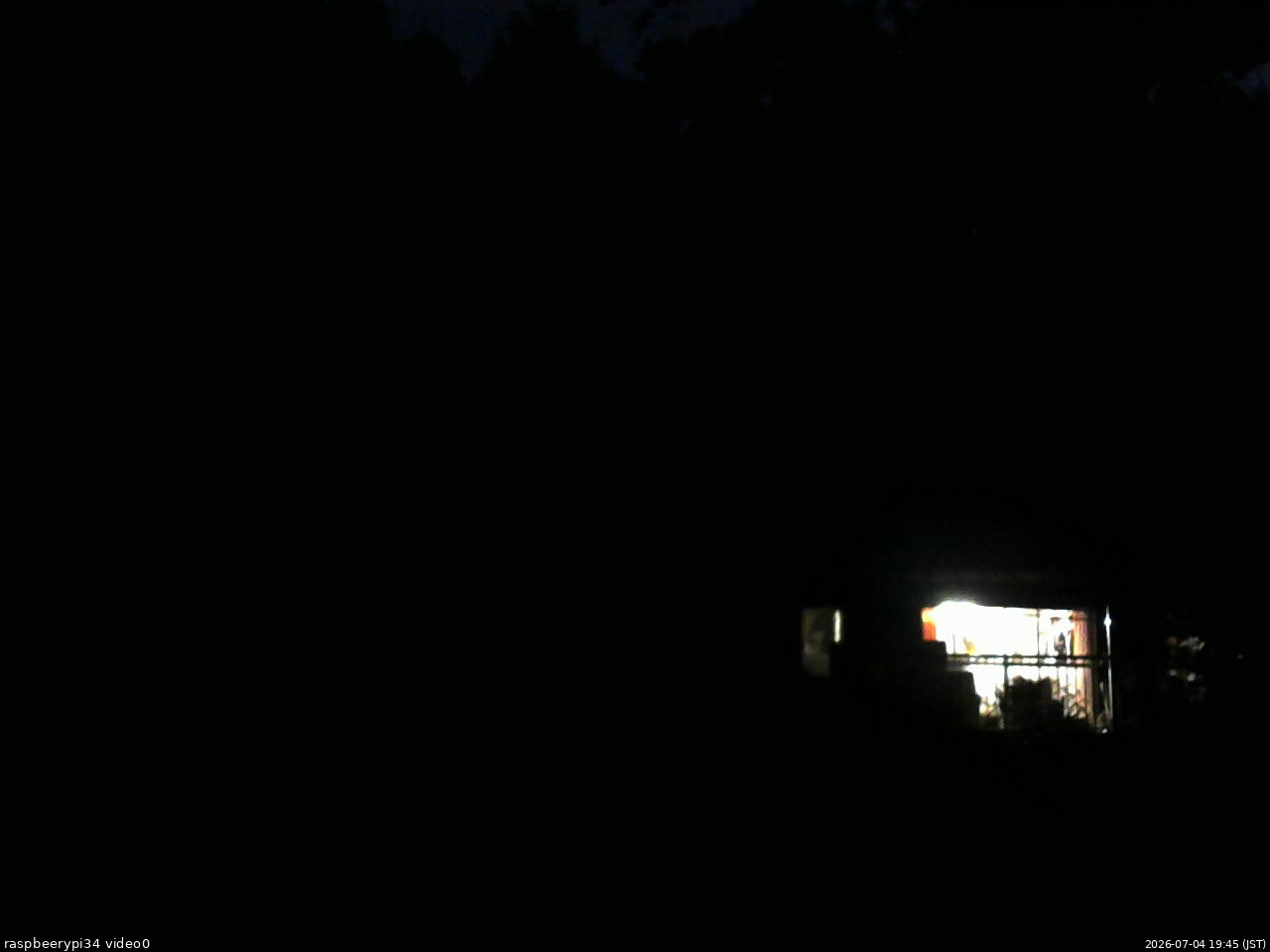 長野県菅平高原 ゆたか山荘 西側(坂上) 2026/07/04 19:45